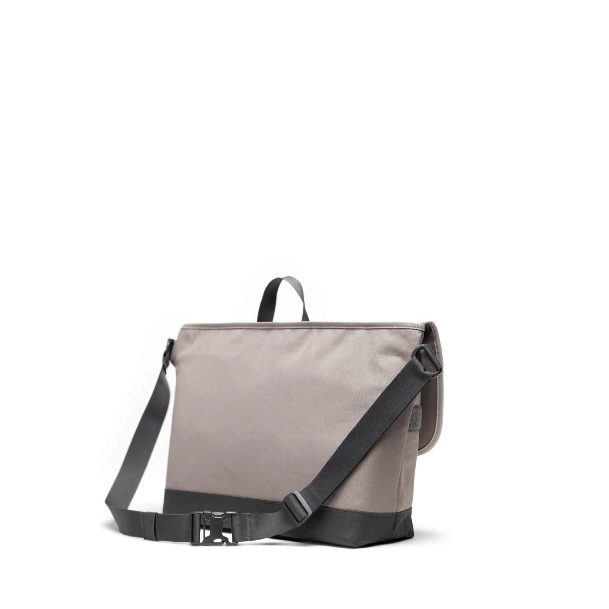 Cove Messenger - Image 4