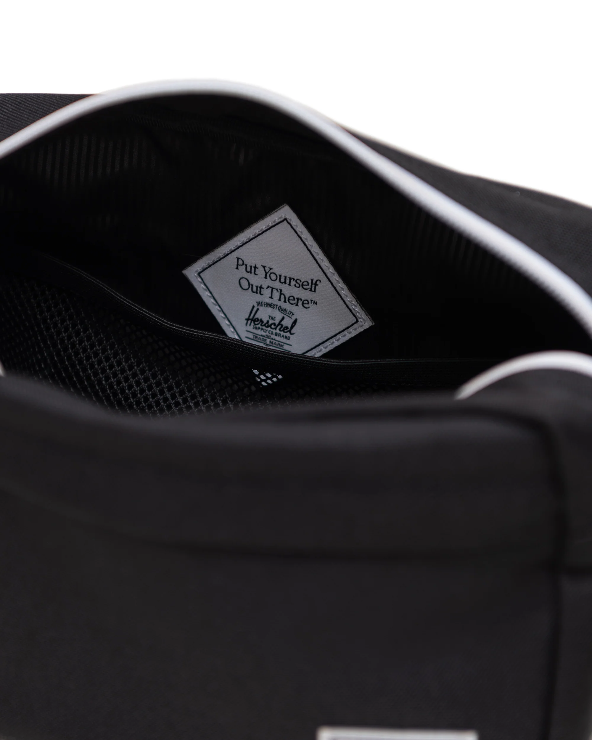 Chapter Small Travel Kit - Image 8